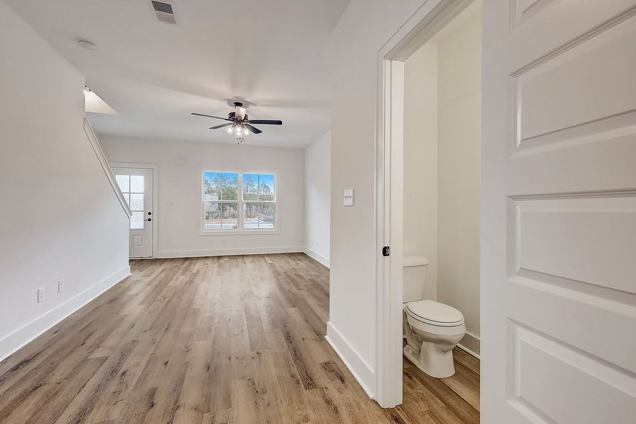 Garnet Village - Photo 5 of 36