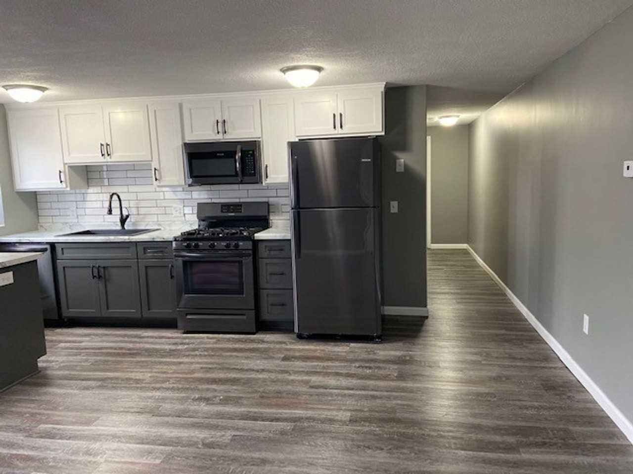 Apartments on 1st Avenue, LLC - Photo 2 of 16