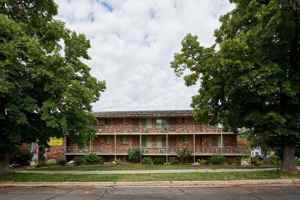 featured image of 1900 Douglas St