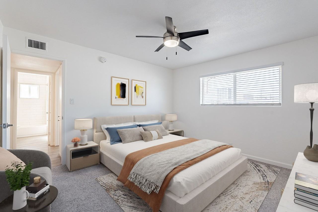 The Edge - Photo 3 of 22