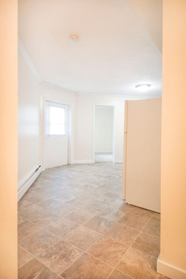 Excelsior Manor Apartments - Photo 3 of 50