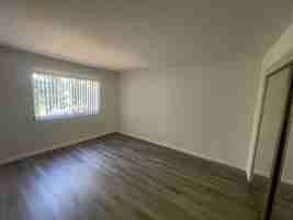 featured image of 991-997 991-997 Ravenscourt Avenue