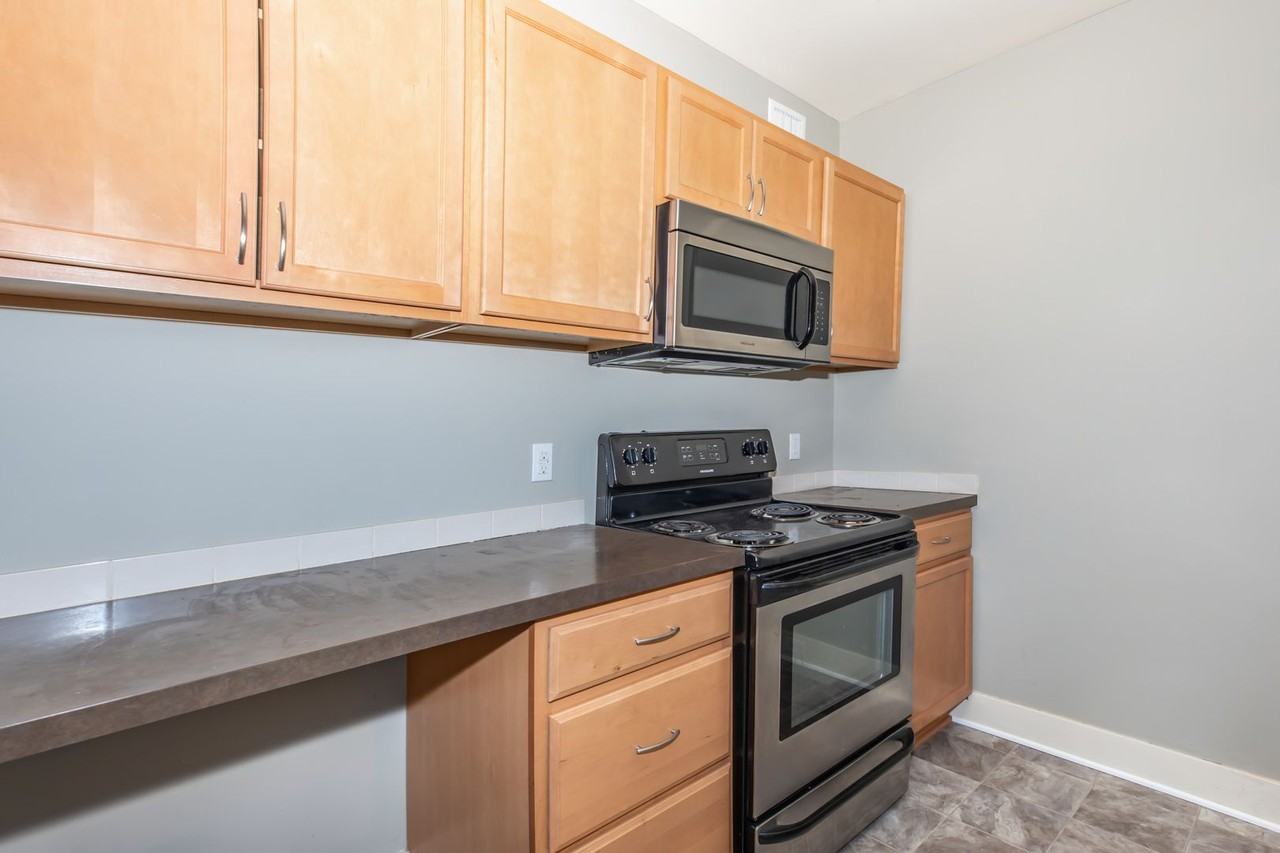 The Austin at Midtown - Photo 2 of 17