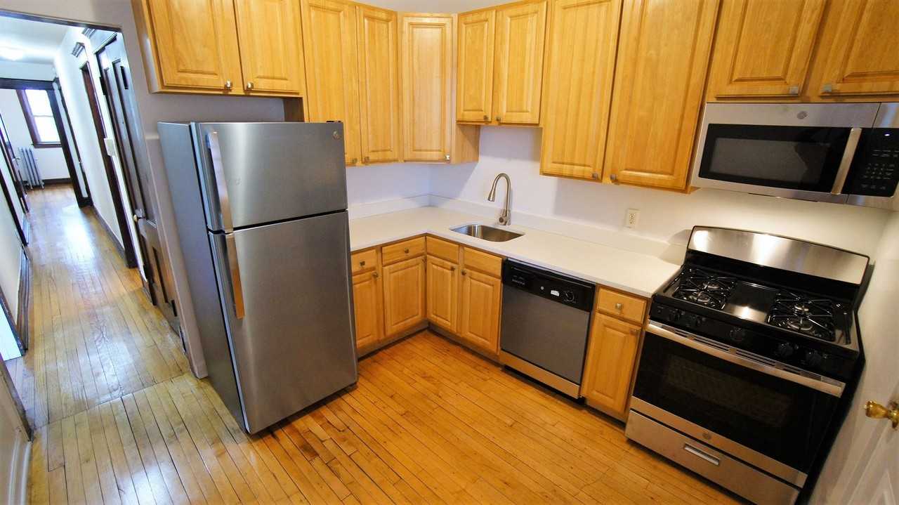 2453 Spaulding LLC - Photo 5 of 11