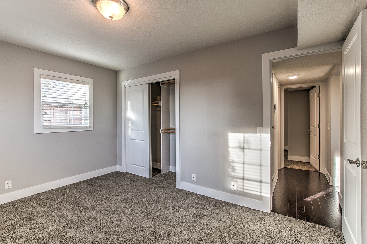 The Warren - Photo 6 of 20
