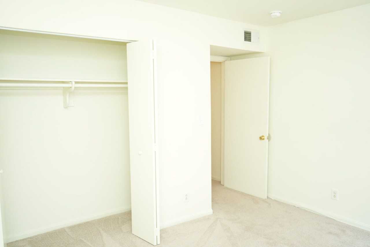 Gardenwood Apartments - Photo 3 of 20