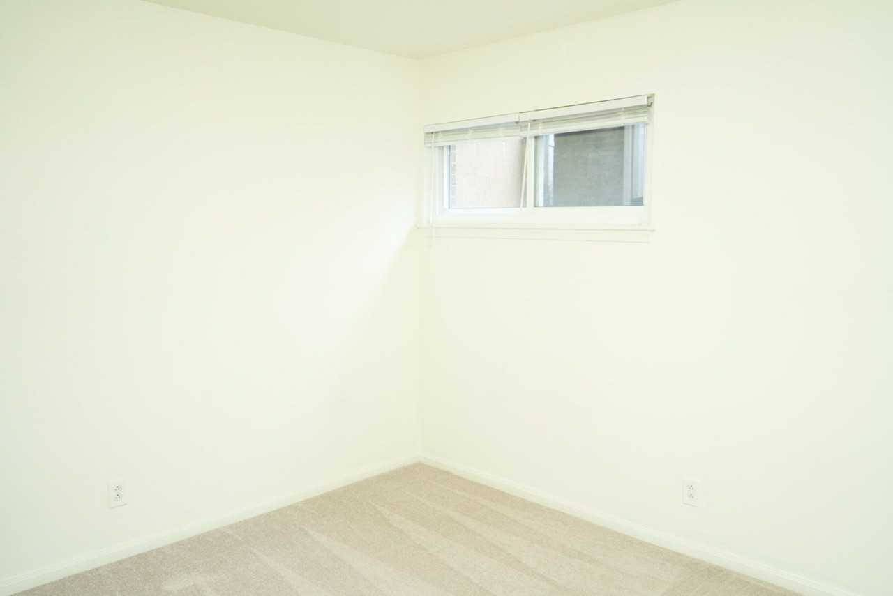 Gardenwood Apartments - Photo 4 of 20