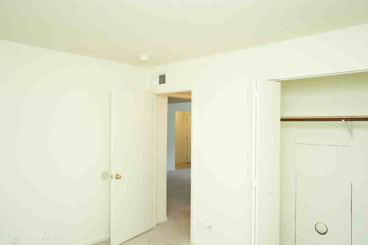 Gardenwood Apartments - Photo 6 of 20