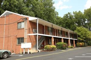 featured image of 2206 N Berkshire Rd
