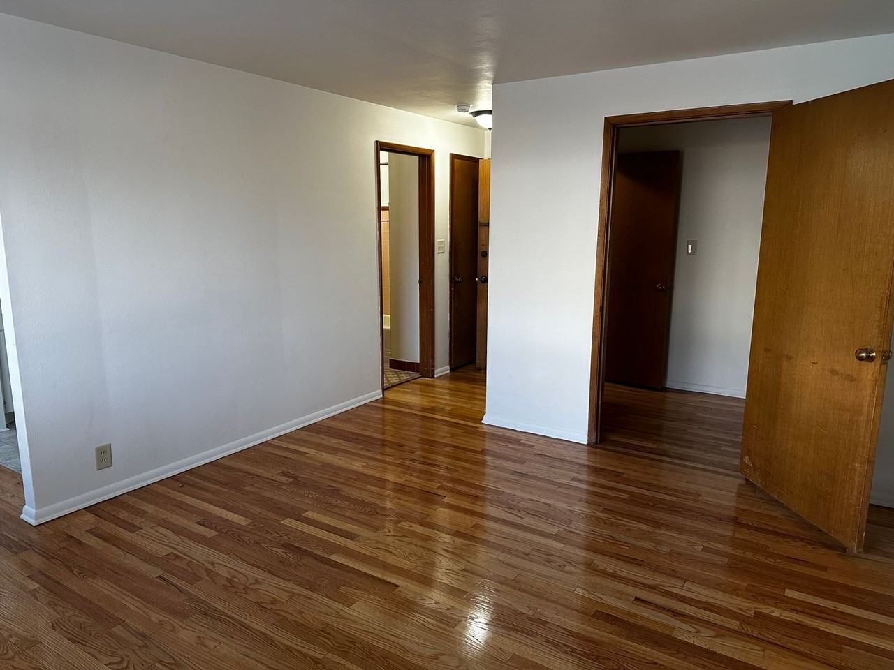 The Bergen Building - Photo 5 of 8