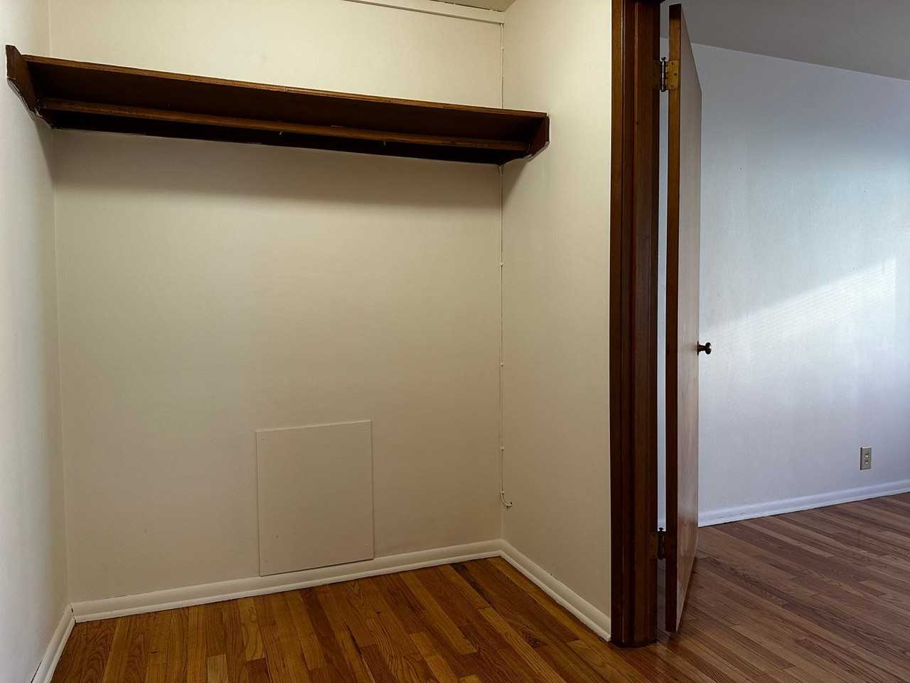 The Bergen Building - Photo 6 of 8