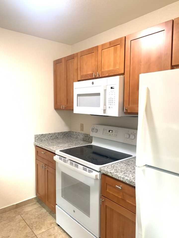 268 Douglas Street - Photo 2 of 11