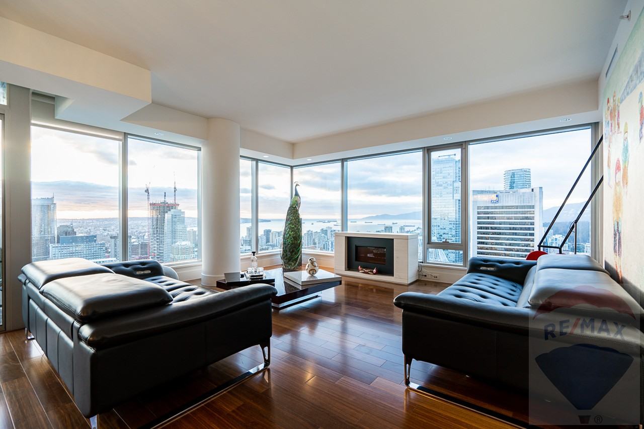 667 Howe Street #4101