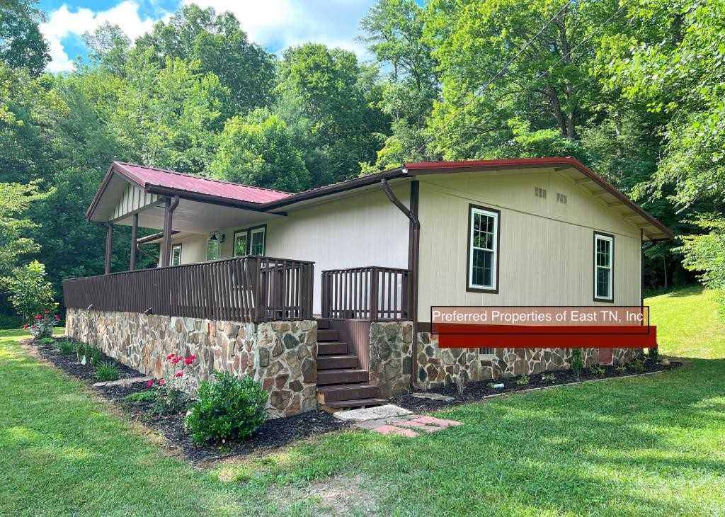 14027 Asheville Hwy - Photo 2 of 18