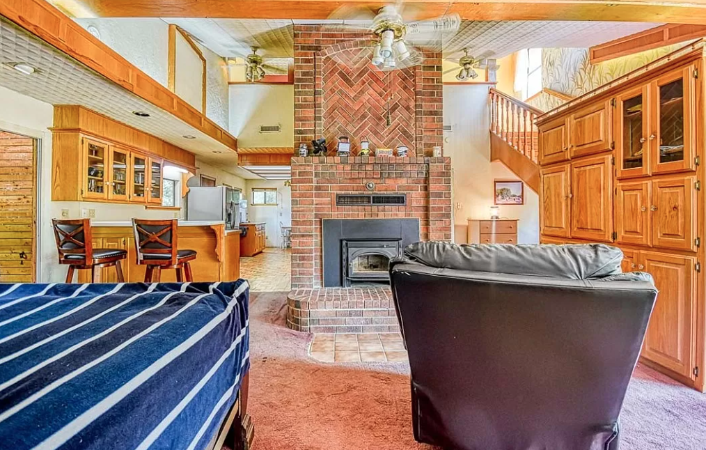 2625 Cabin Rd - Photo 3 of 21