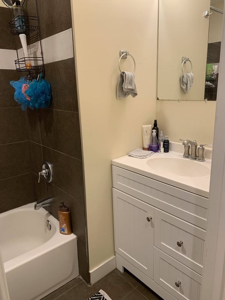 212 E Chase St #1 - Photo 2 of 10