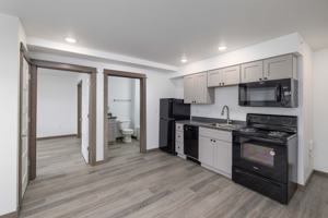 featured image of 1900 Cruiser Ln