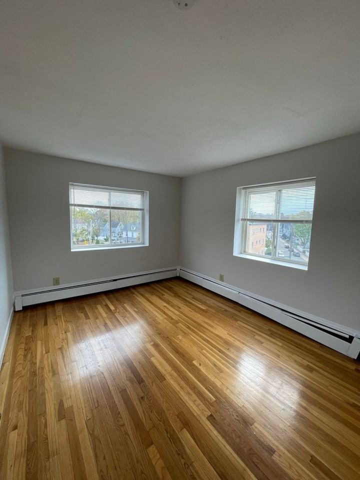 731 River St #31 - Photo 2 of 16