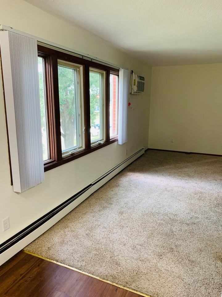 1121-1129 79th Avenue NE - Photo 7 of 13