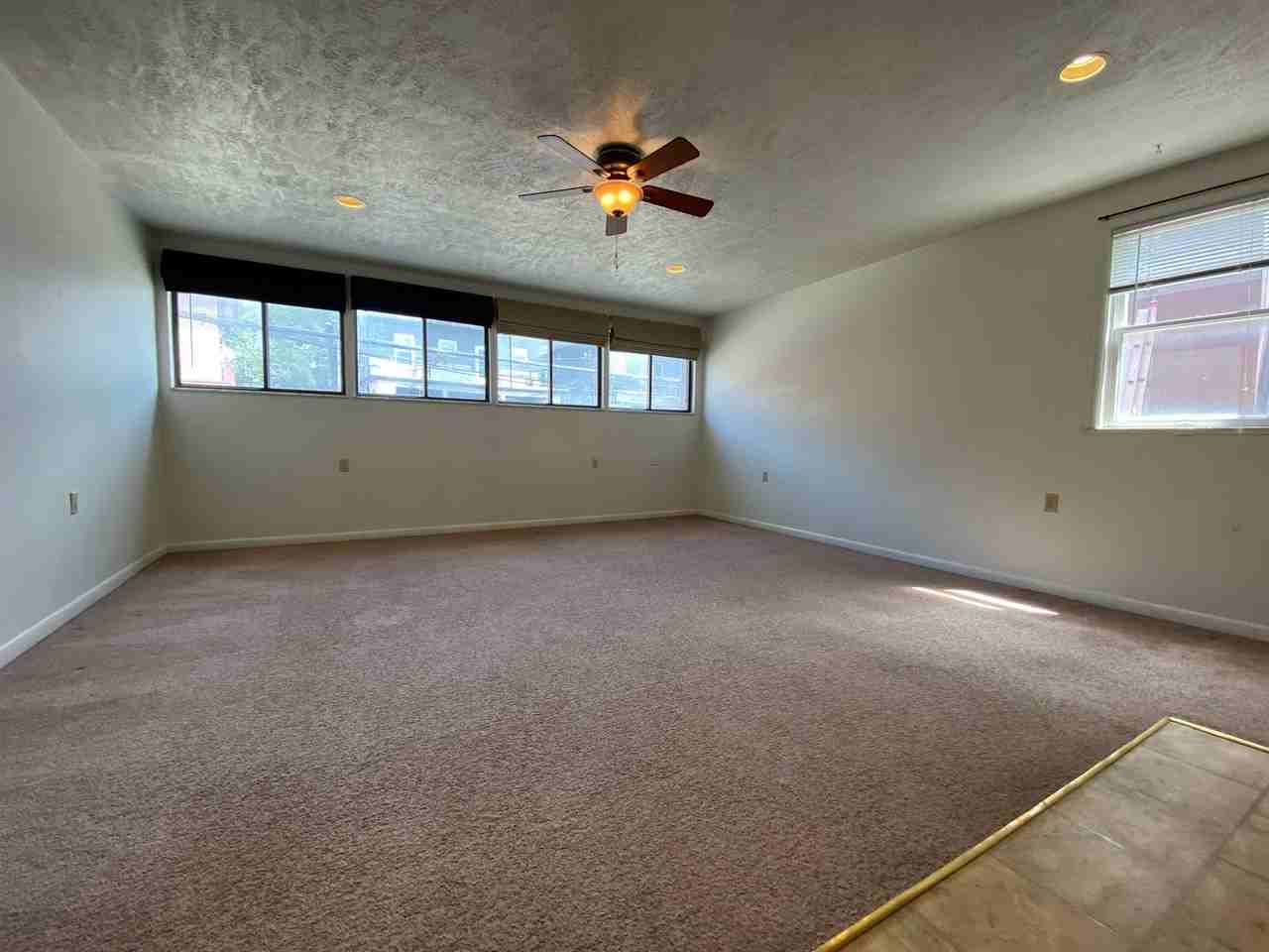 2108mur - Photo 2 of 5