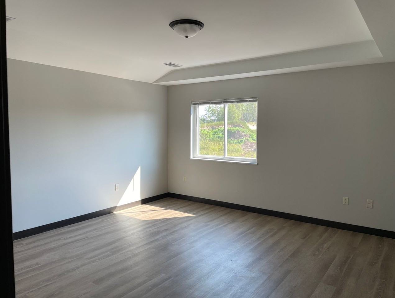 Settler's Ridge 220-222 - Photo 4 of 20