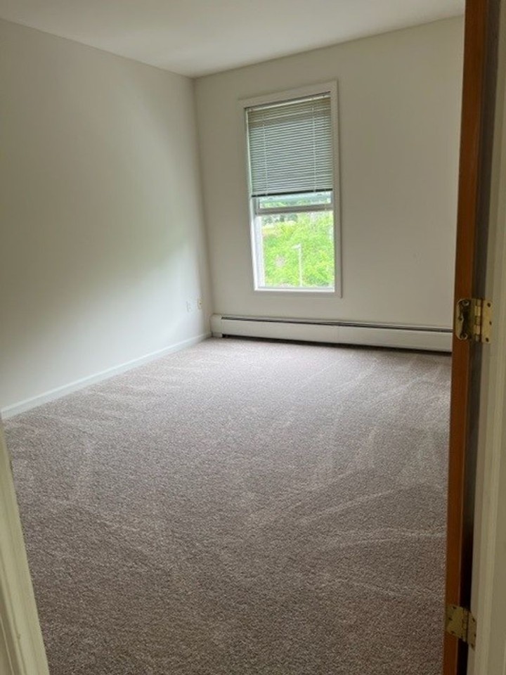 Twenty Joy Drive Associates, LLC d/b/a Farrell Gardens - Photo 5 of 6