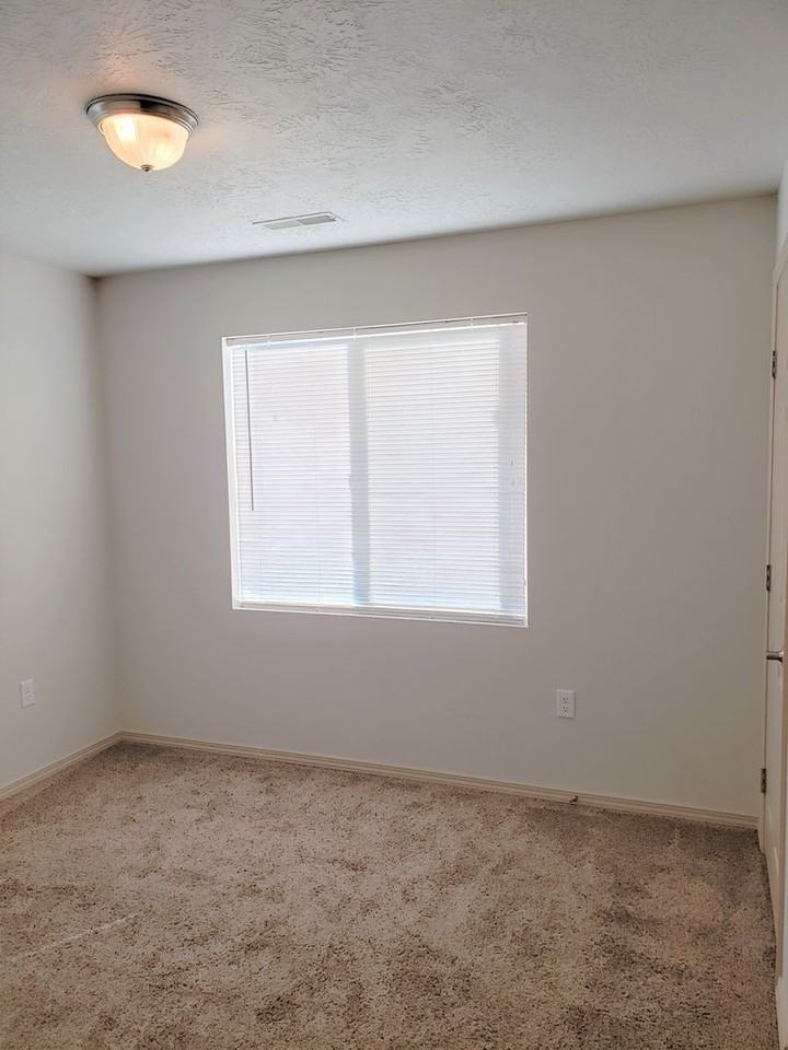 101 - Rushmore - Photo 7 of 21