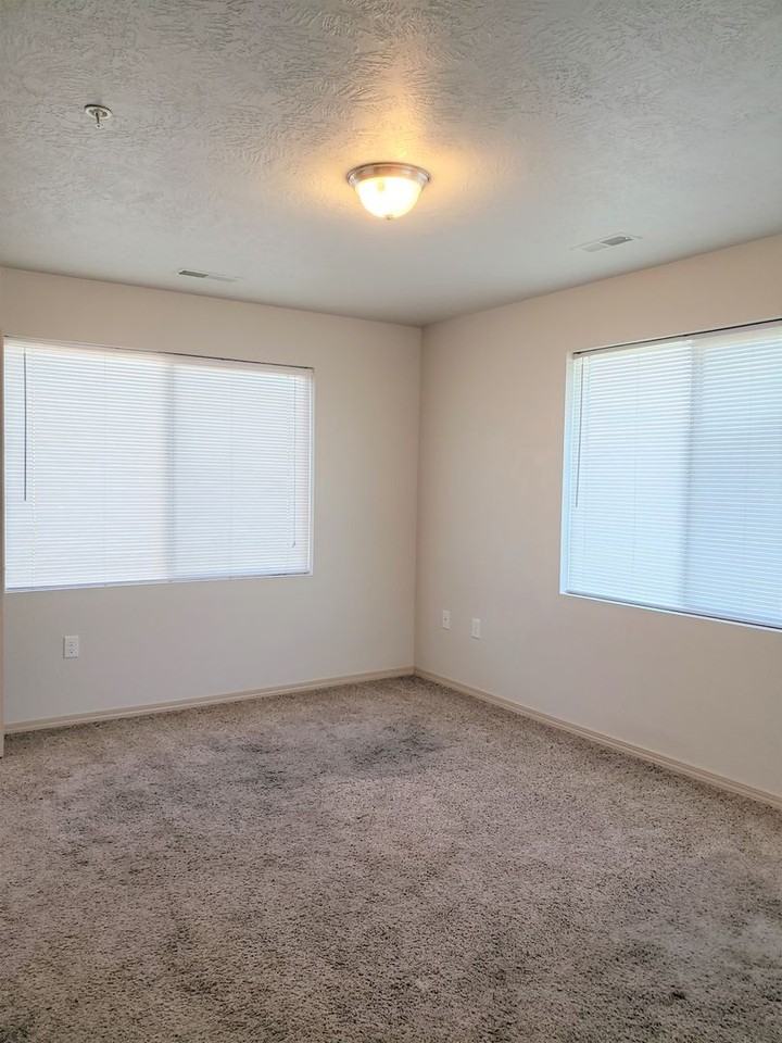 101 - Rushmore - Photo 2 of 21