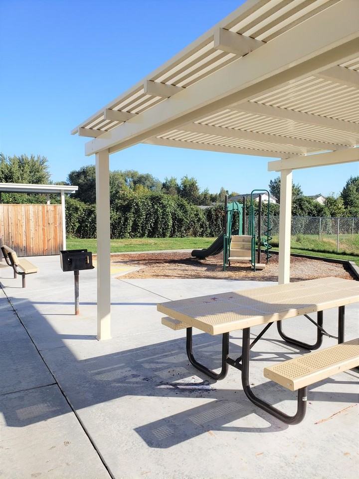 101 - Rushmore - Photo 5 of 21