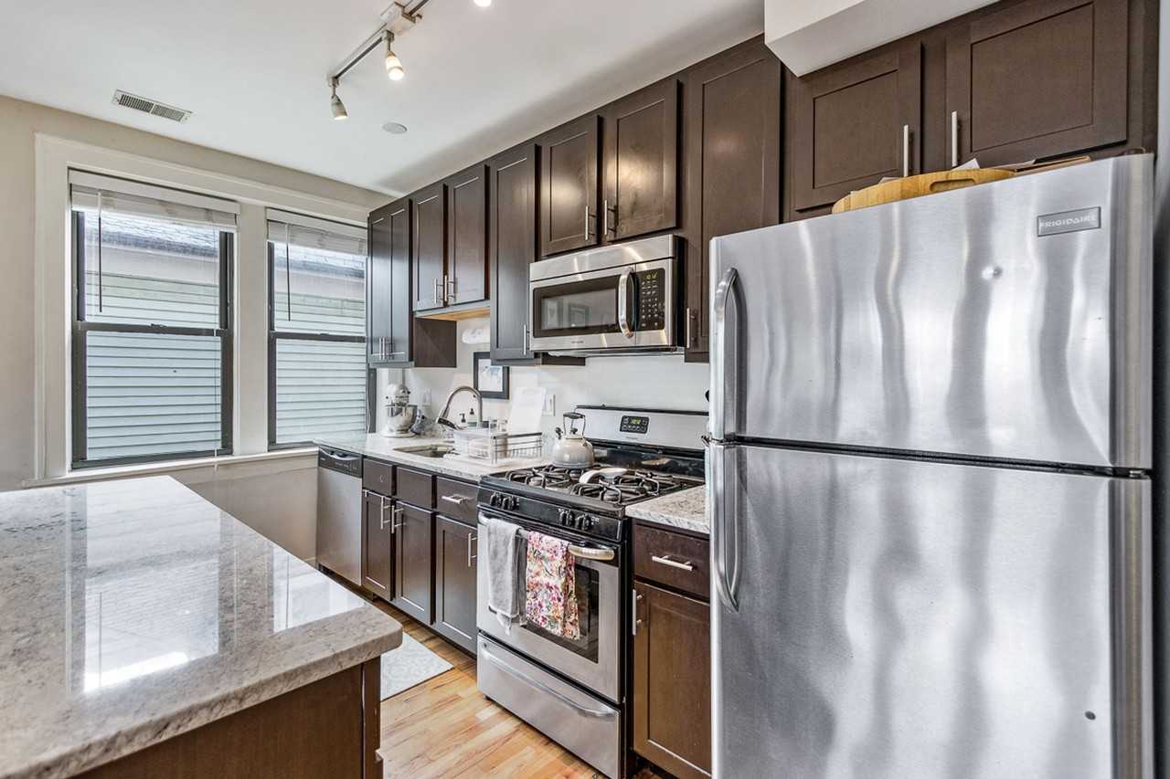 2229-35 W. Wilson - Photo 6 of 8