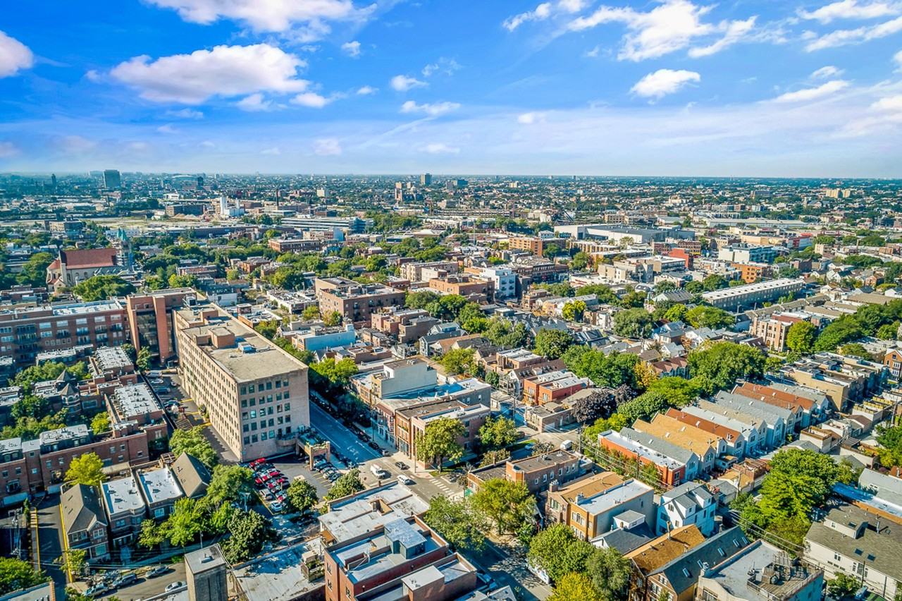 2454 N. Southport - Photo 4 of 6