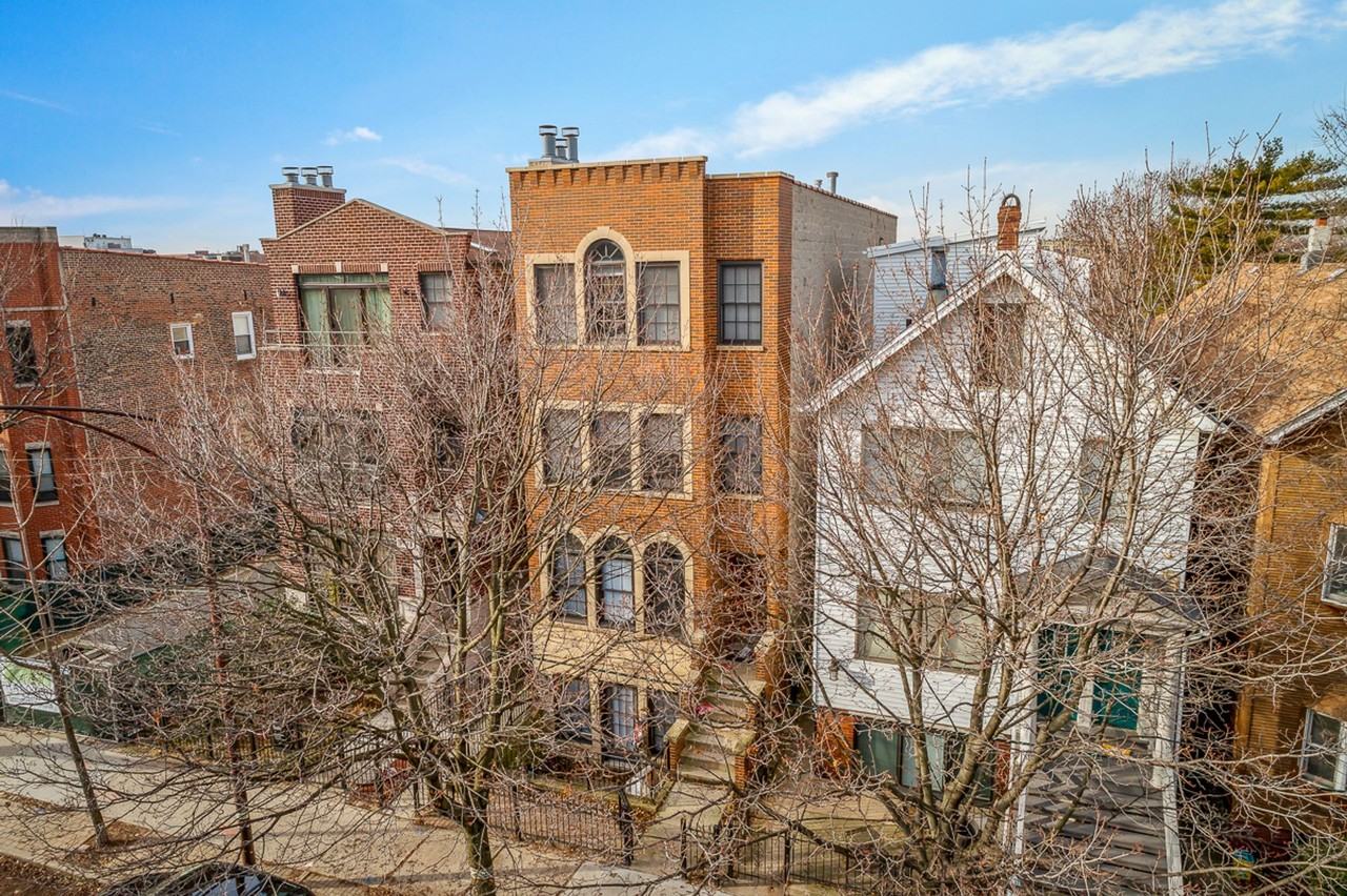 2510 N. Southport - Photo 3 of 7