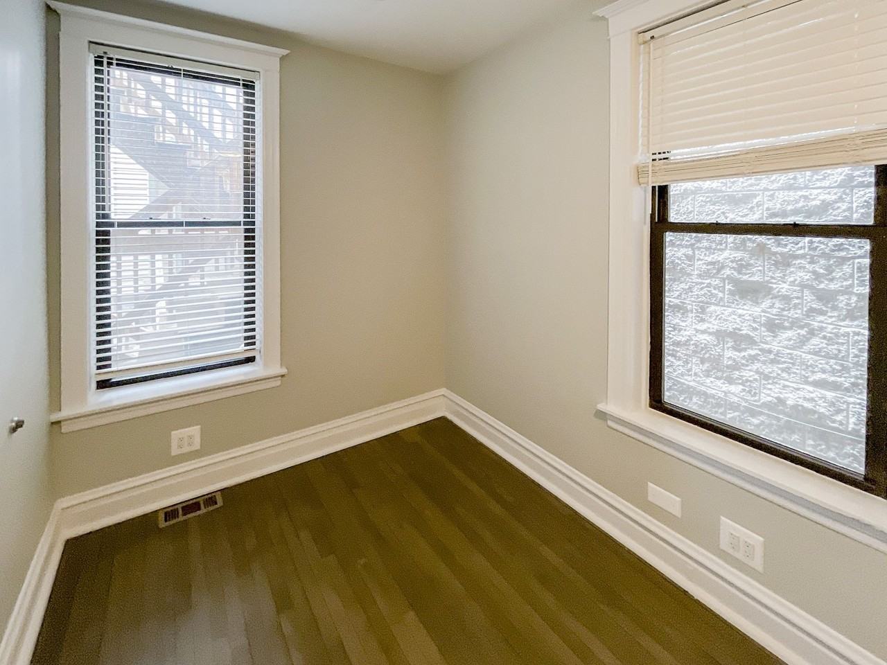 2730 N. Wayne - Photo 7 of 8