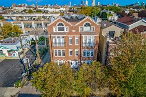 featured image of 2741 N Southport Ave