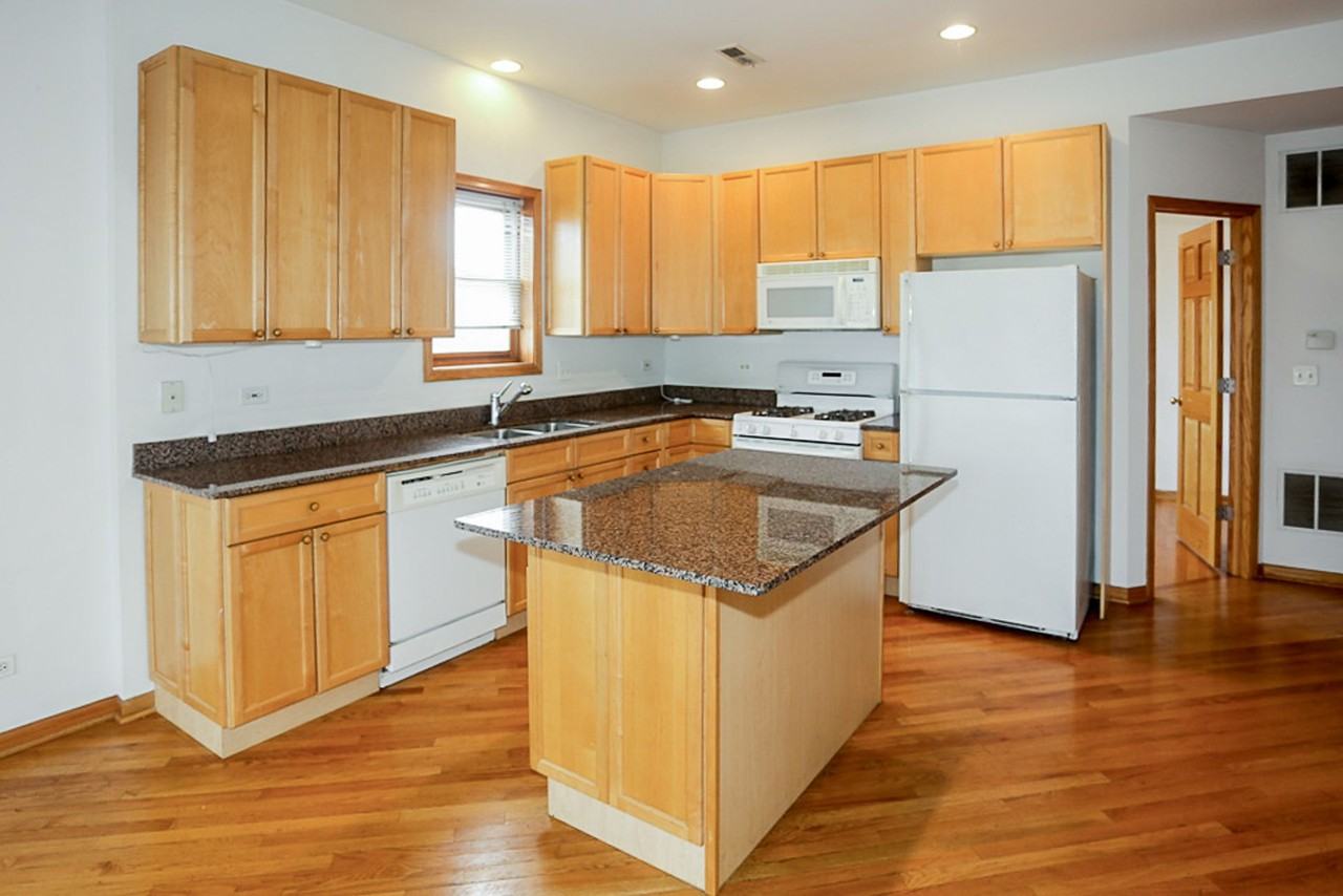 2741-43 N. Southport - Photo 7 of 7