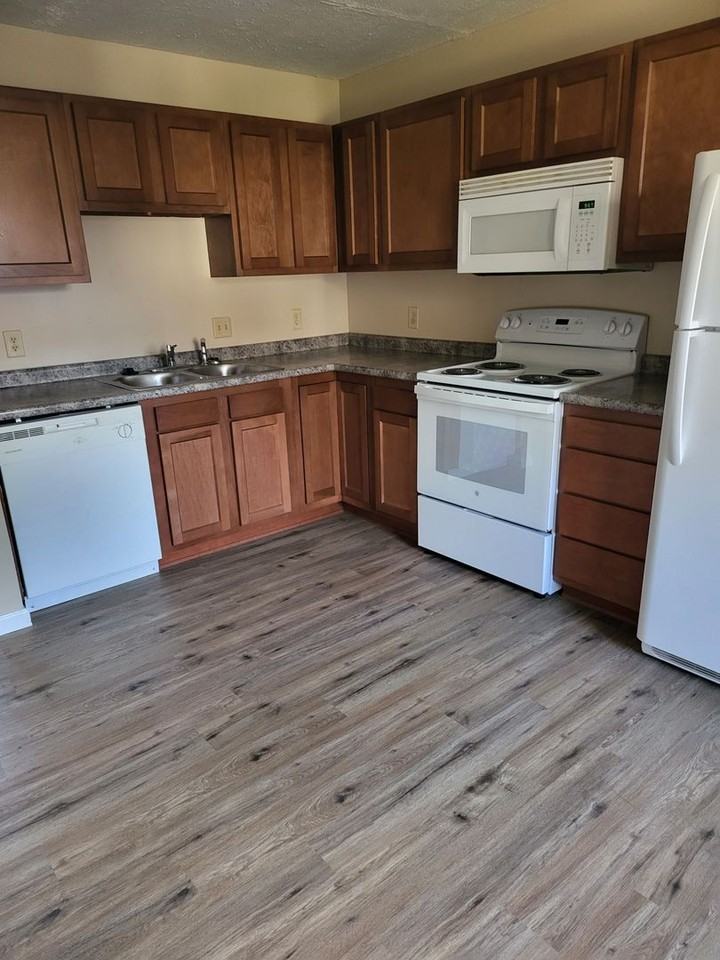 Sugar Creek Flats - Photo 4 of 19