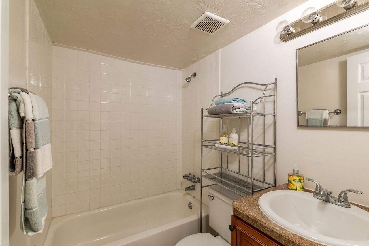 A3555 Chelsea Lane Apartments 3555 Sw 20th Ave, Gainesville, FL 32607