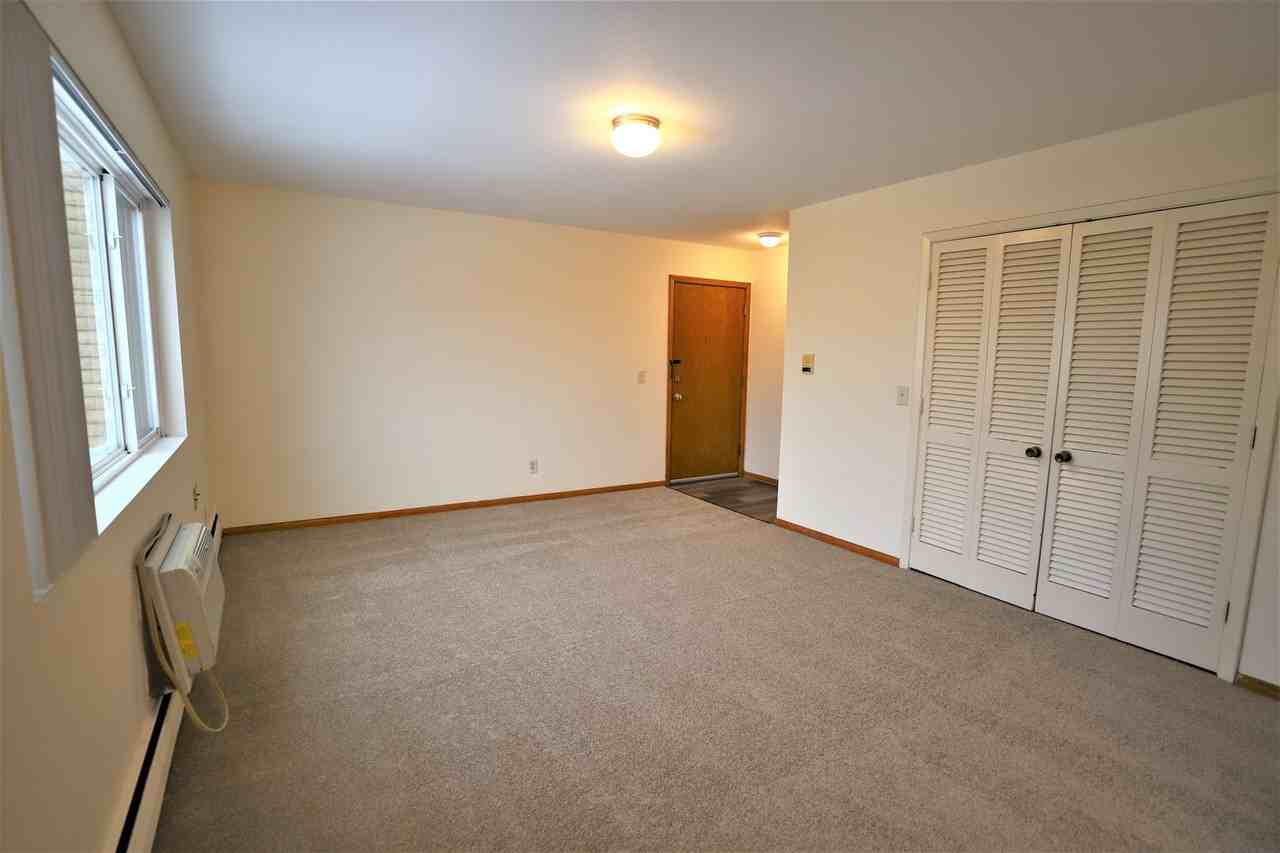 Oliver 3 Apartments - Photo 5 of 22