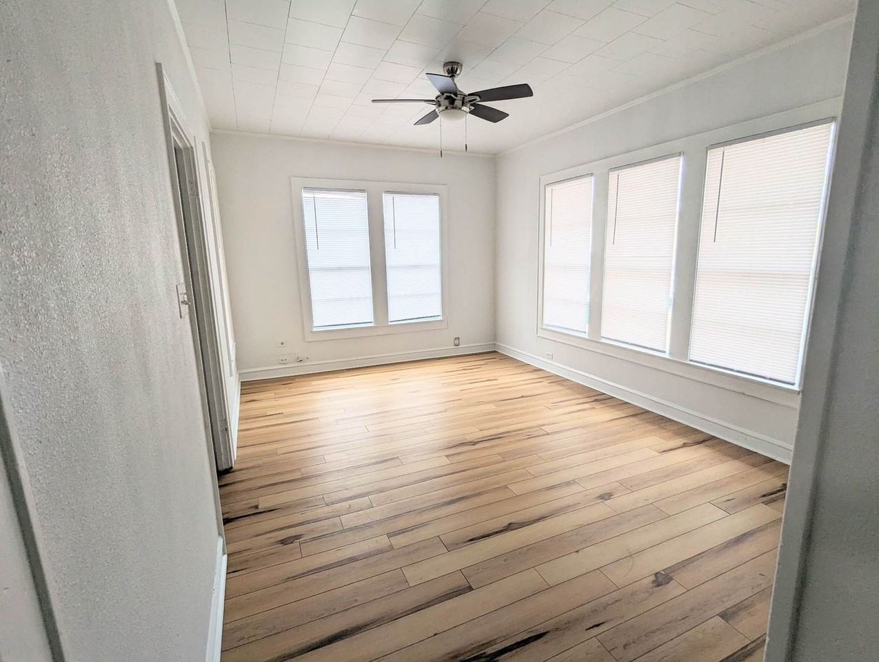 2224 Magnolia Street - Photo 7 of 10