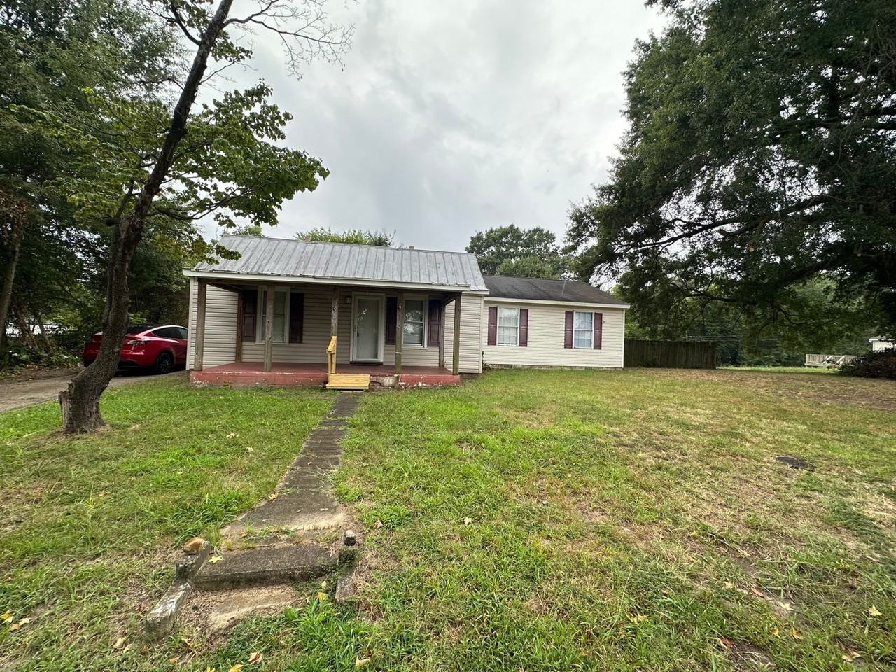 5907 Edgelawn St - Photo 3 of 26