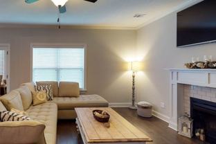 708 Tree Top Trl - Photo 1 of 1