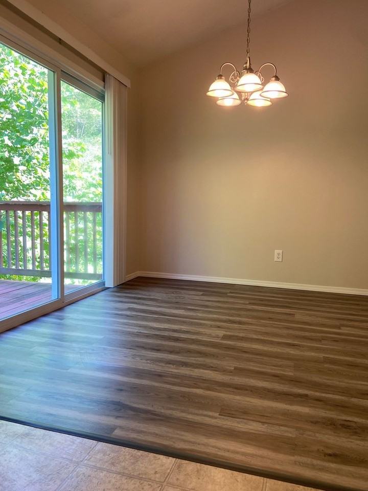 207 Van Buren Rd - Photo 7 of 29