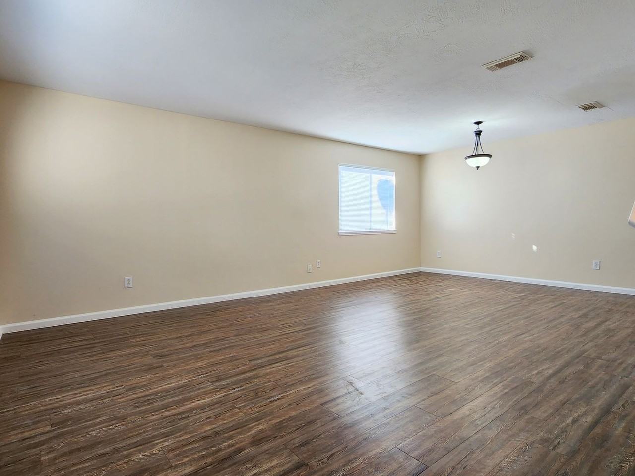 18123 Noble Forest Dr - Photo 6 of 31