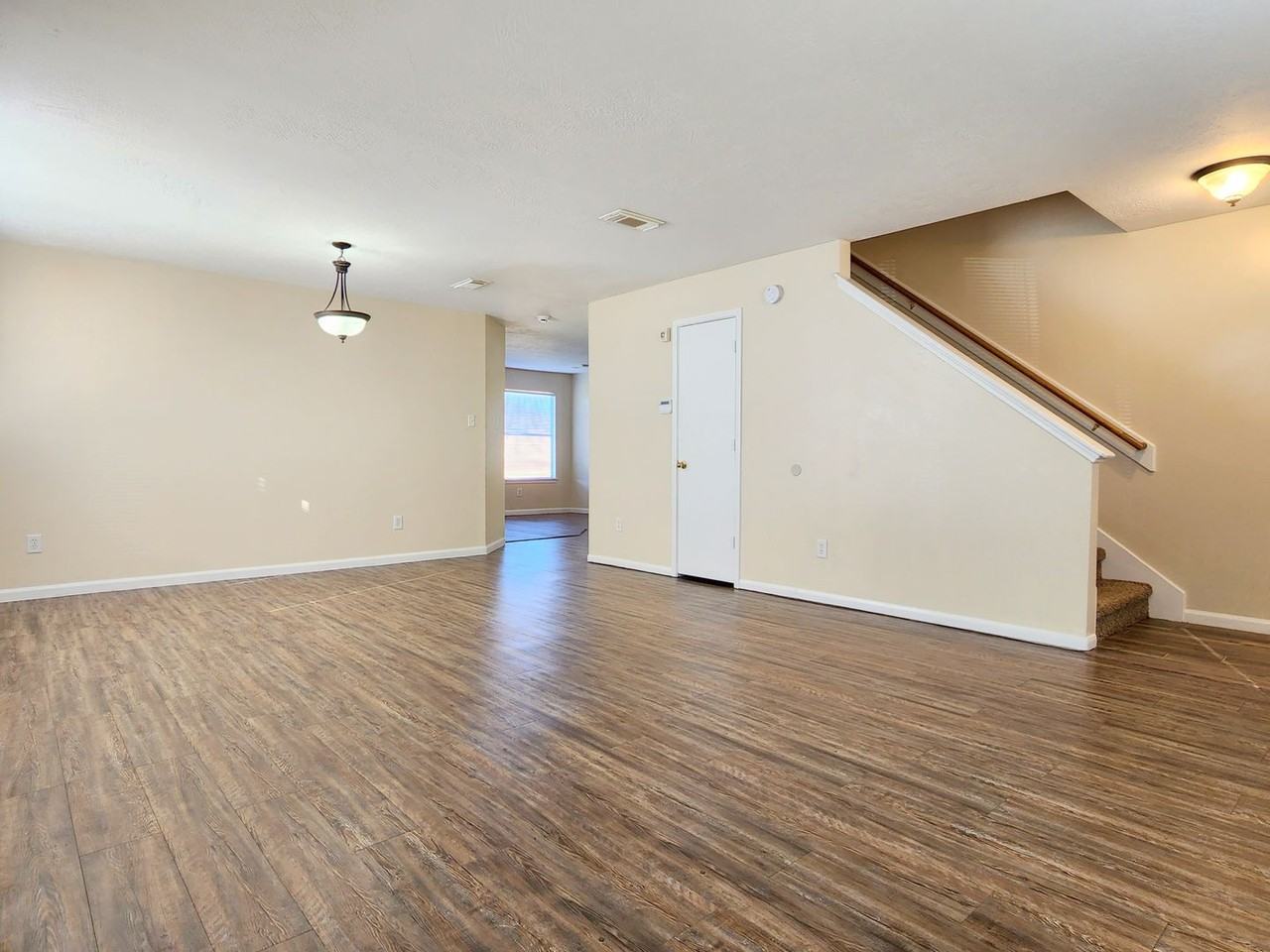 18123 Noble Forest Dr - Photo 5 of 31
