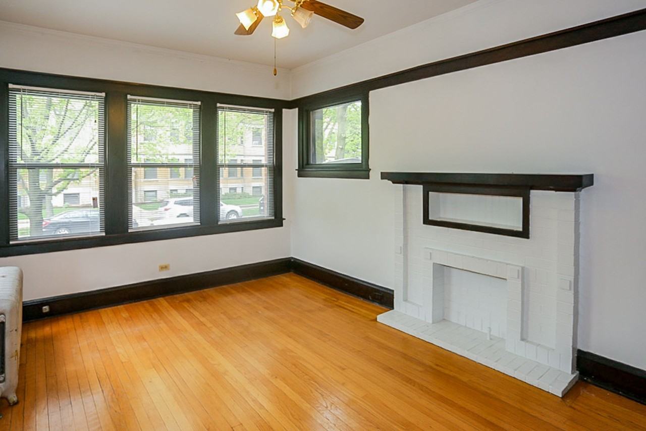 3501-03 N. Greenview / 1448-56 W. Cornelia - Photo 4 of 8