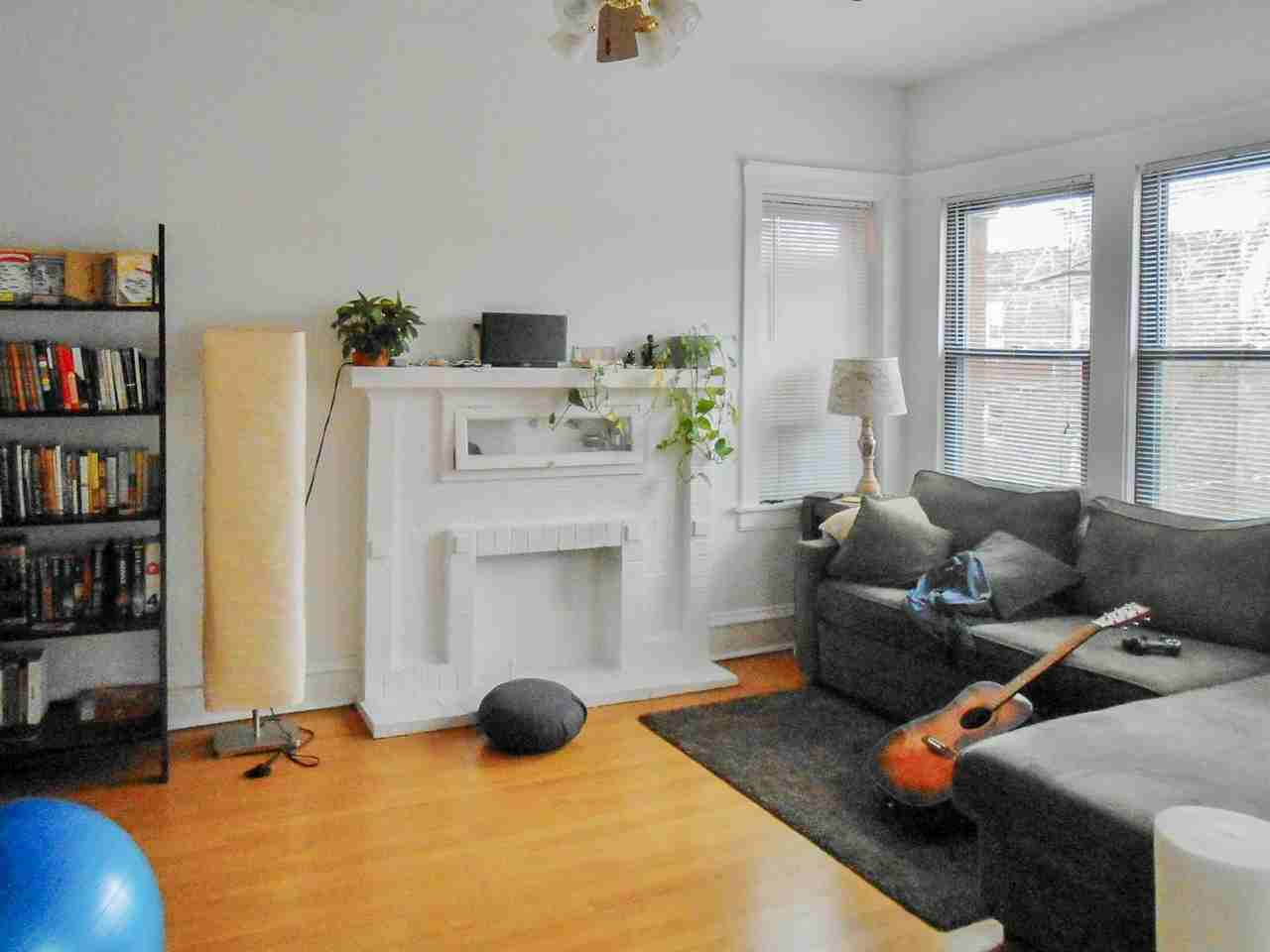 3501-03 N. Greenview / 1448-56 W. Cornelia - Photo 6 of 8