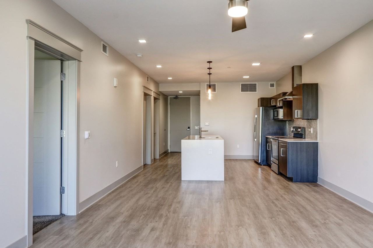 1001 Monroe NW - Photo 4 of 13