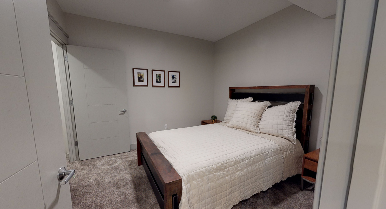 1001 Monroe NW - Photo 5 of 13
