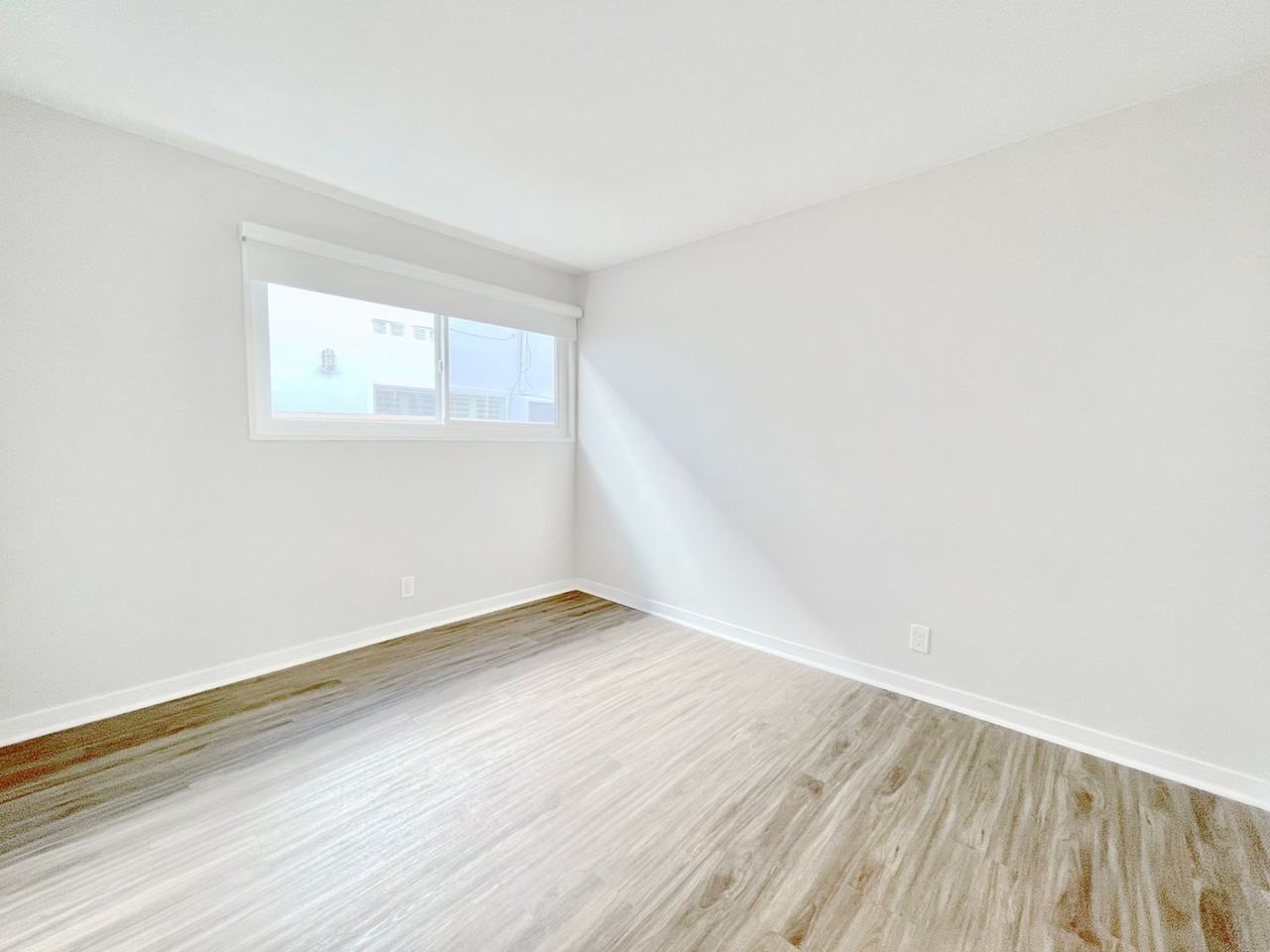 1323 11th Street - Photo 6 of 20