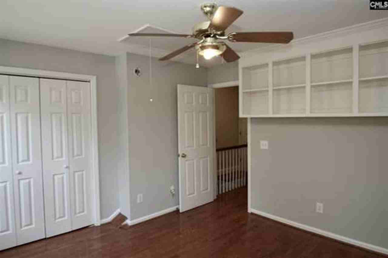 3845 Overbrook Dr - Photo 7 of 9